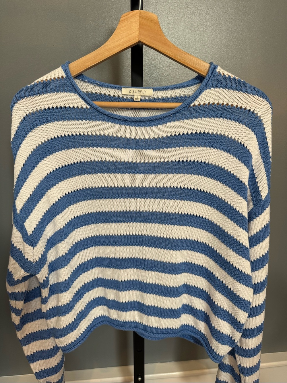 Z Supply Blue White Striped Cropped Sweater Large Lightweight Knit